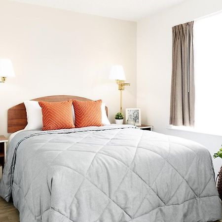 Intown Suites Extended Stay San Antonio Tx - Nacogdoches Road Екстер'єр фото