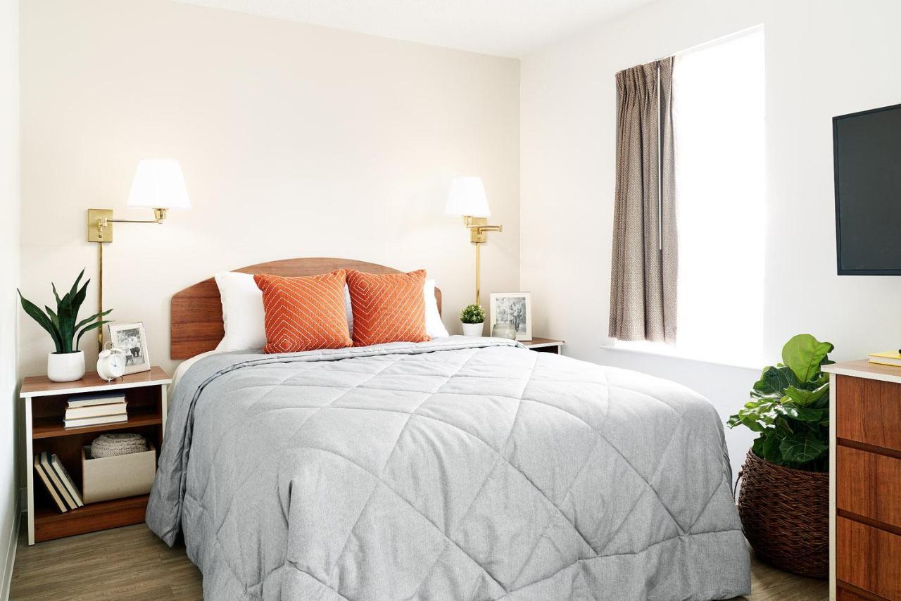 Intown Suites Extended Stay San Antonio Tx - Nacogdoches Road Екстер'єр фото