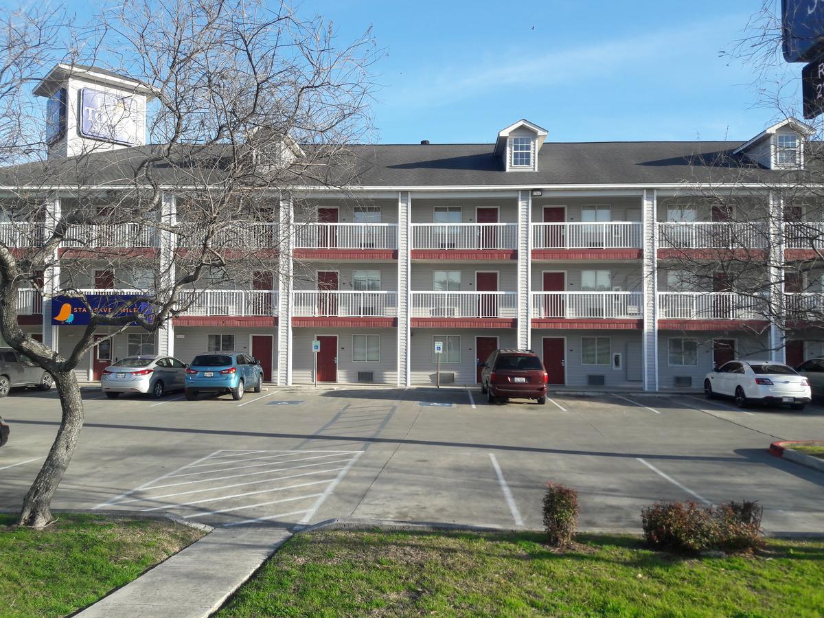 Intown Suites Extended Stay San Antonio Tx - Nacogdoches Road Екстер'єр фото
